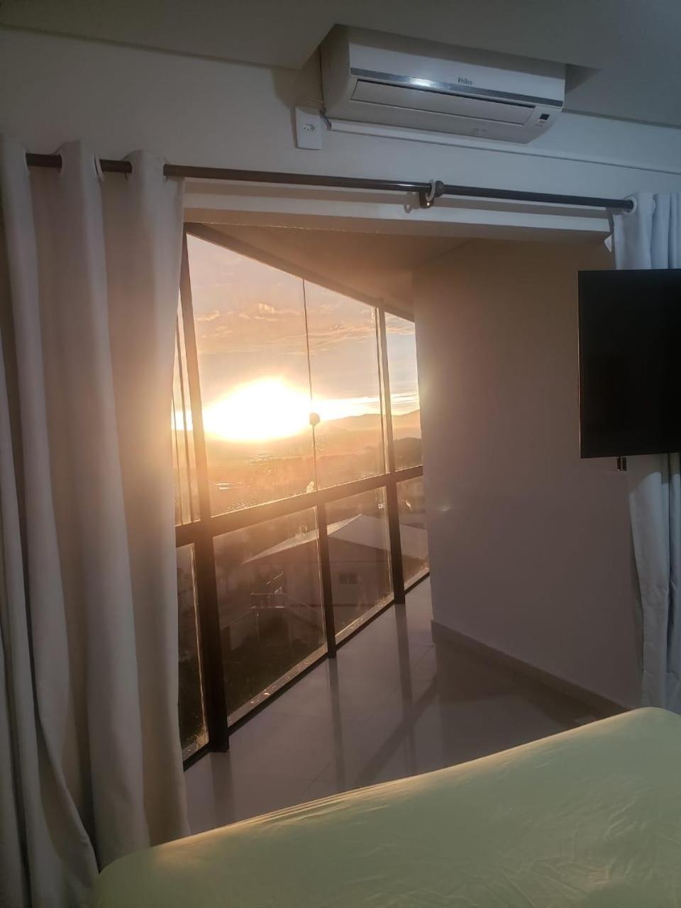 Ap Amplo Com Vista Para Mar Com 3 Suites Florianopolis Exterior foto