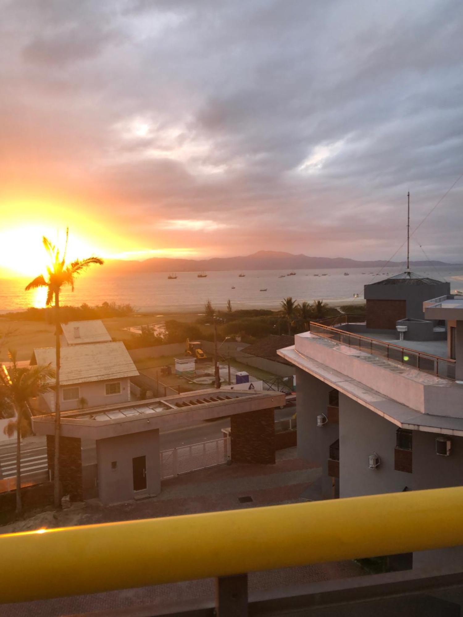 Ap Amplo Com Vista Para Mar Com 3 Suites Florianopolis Exterior foto