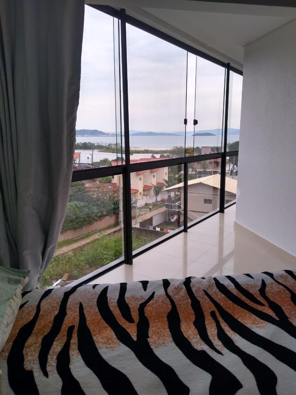 Ap Amplo Com Vista Para Mar Com 3 Suites Florianopolis Exterior foto